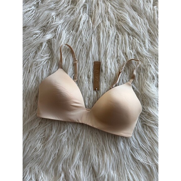Skims Wireless Form T-shirt Bra Sand Size 34C - Picture 3 of 6